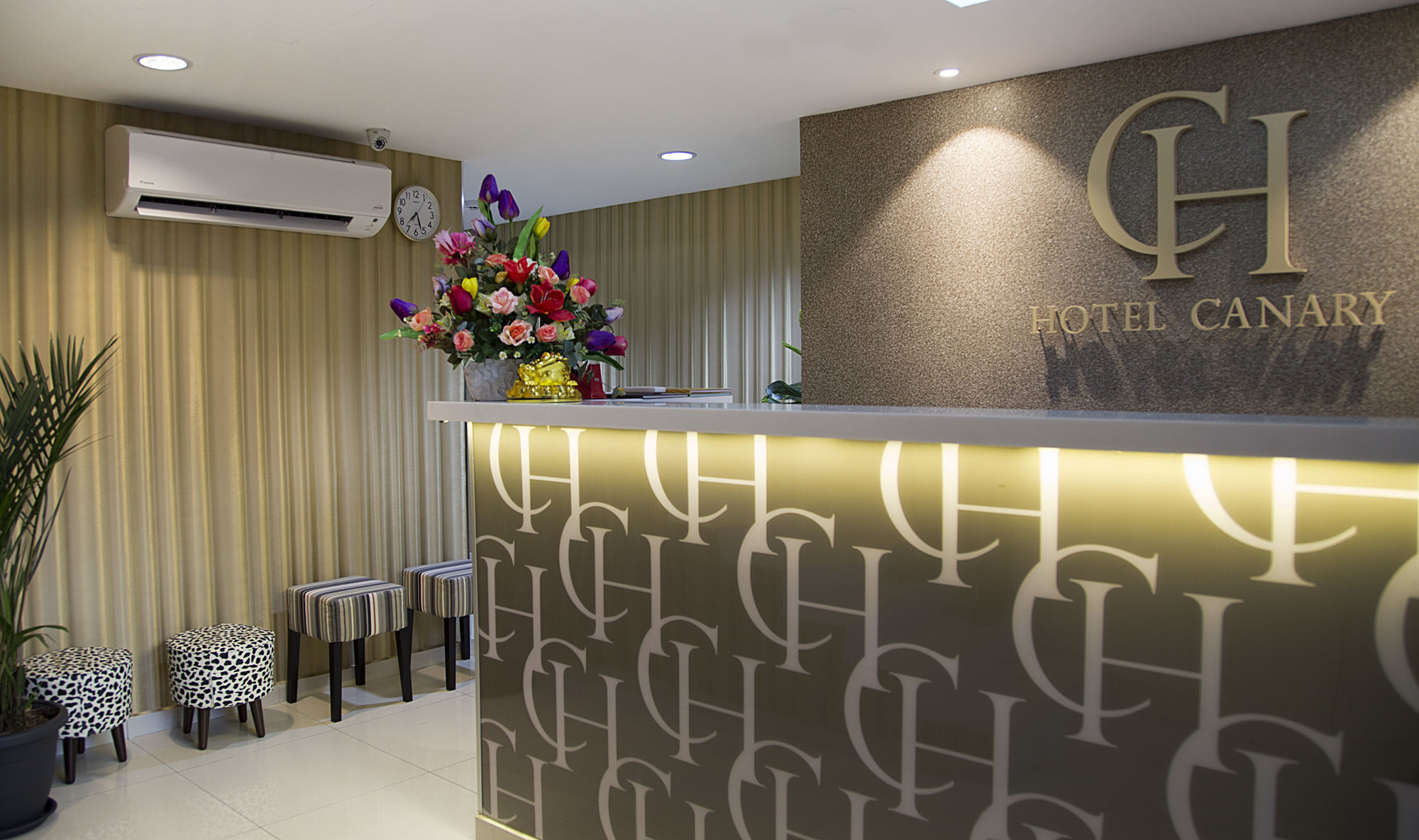 Canary Hotel Куала-Лумпур Экстерьер фото