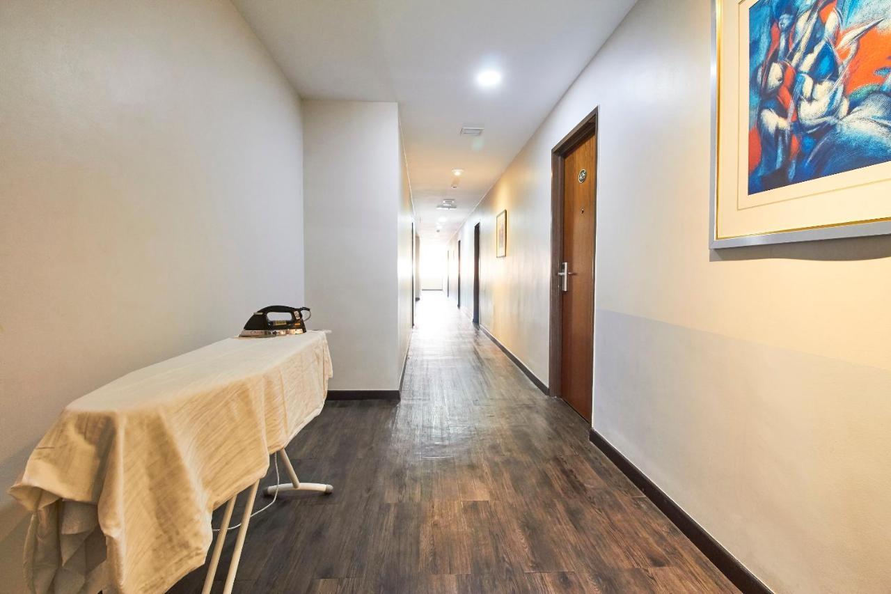 Canary Hotel Куала-Лумпур Экстерьер фото